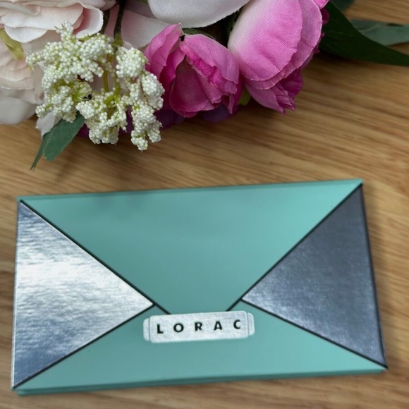 Lorac: Mint Cool Eye/Cheek Palette Collection: Limited Edition & Brand New! 👗 - Picture 2 of 3